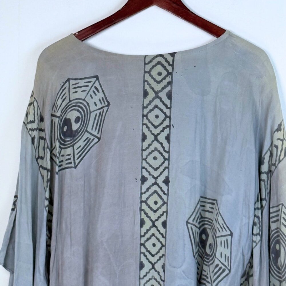 Vintage Handmade Blue Ying Yang Tunic Shirt Kaftan Oversized Hippie Lagen Flawed - Picture 2 of 12